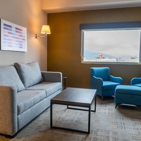 Holiday Inn Express & Suites - Tijuana Otay By Ihg Экстерьер фото