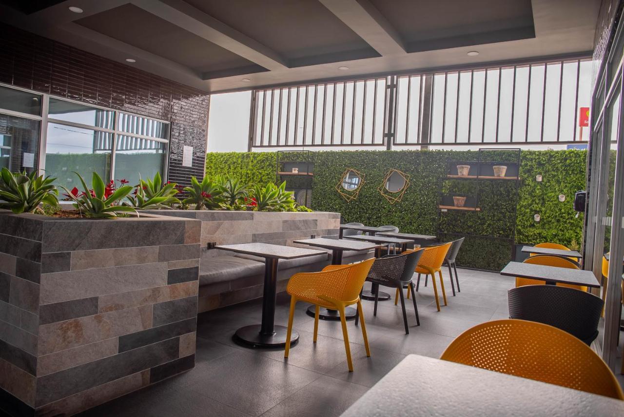 Holiday Inn Express & Suites - Tijuana Otay By Ihg Экстерьер фото