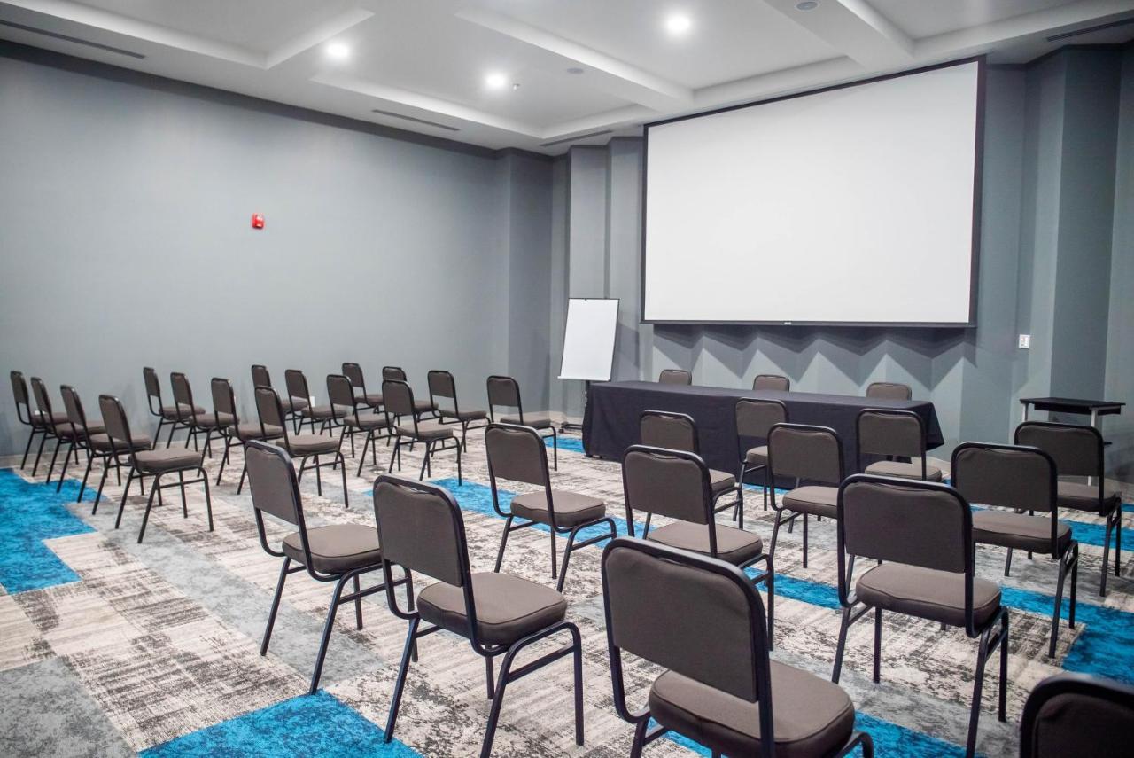 Holiday Inn Express & Suites - Tijuana Otay By Ihg Экстерьер фото