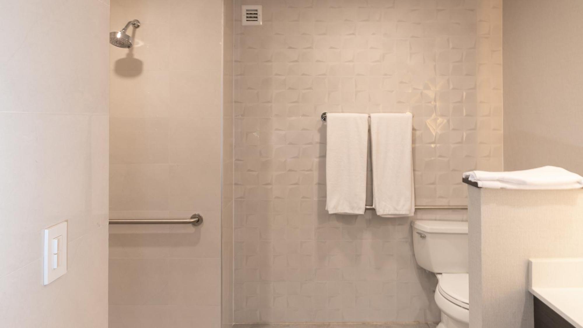 Holiday Inn Express & Suites - Tijuana Otay By Ihg Экстерьер фото