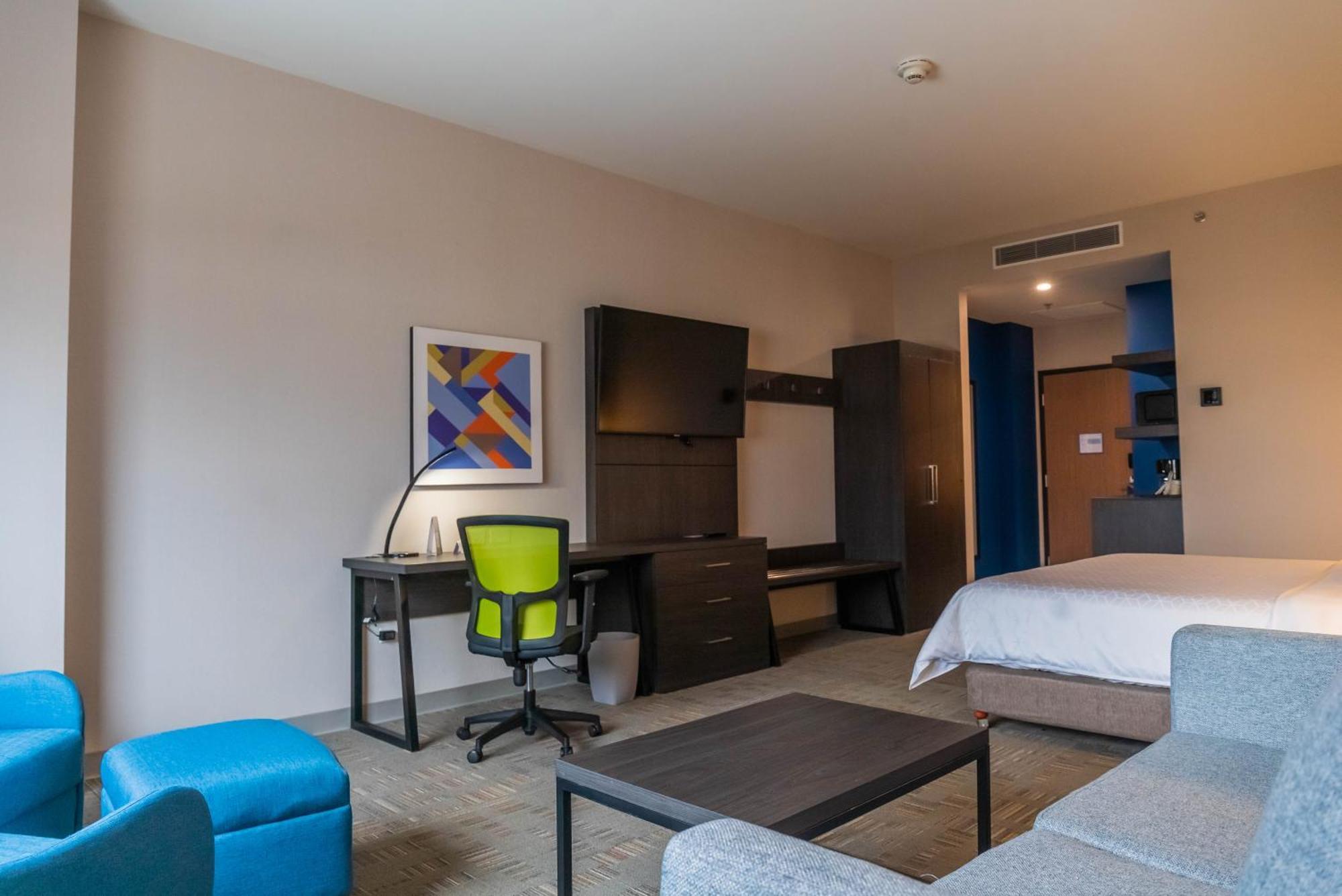Holiday Inn Express & Suites - Tijuana Otay By Ihg Экстерьер фото