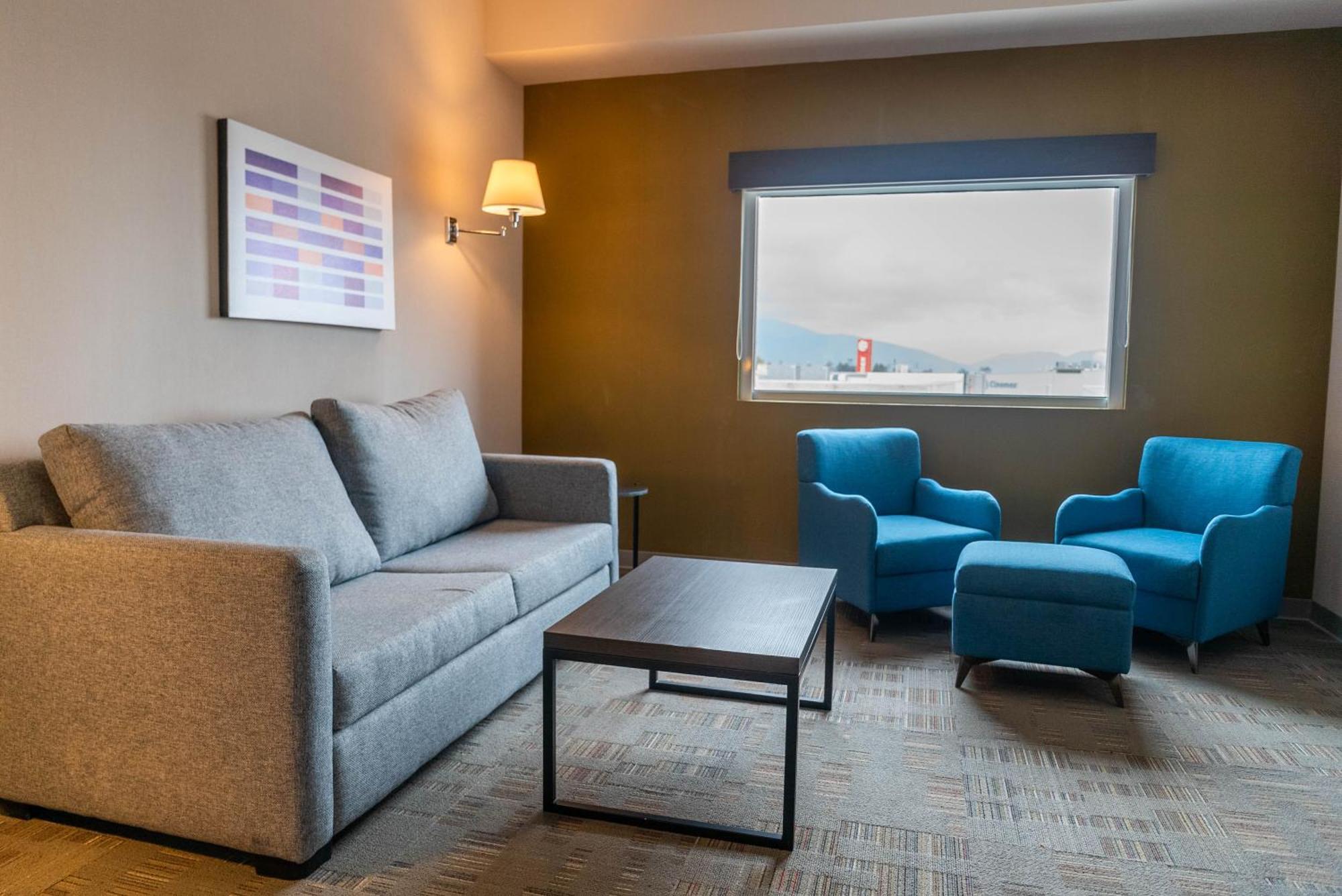 Holiday Inn Express & Suites - Tijuana Otay By Ihg Экстерьер фото
